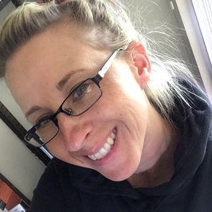 Meet your Posher, Christy